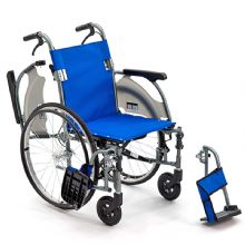 MIKI三貴手動(dòng)輪椅車CRT-3 藍(lán)色 A-19B扶手可掀，掛腳可拆卸 小型便攜輪椅 旅行攜帶方便