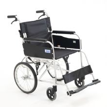 MIKI三貴手動輪椅車MPTC-46JL 黑色 F-4重量11.5公斤，小型便攜，免充氣實(shí)心胎 老人輪椅車